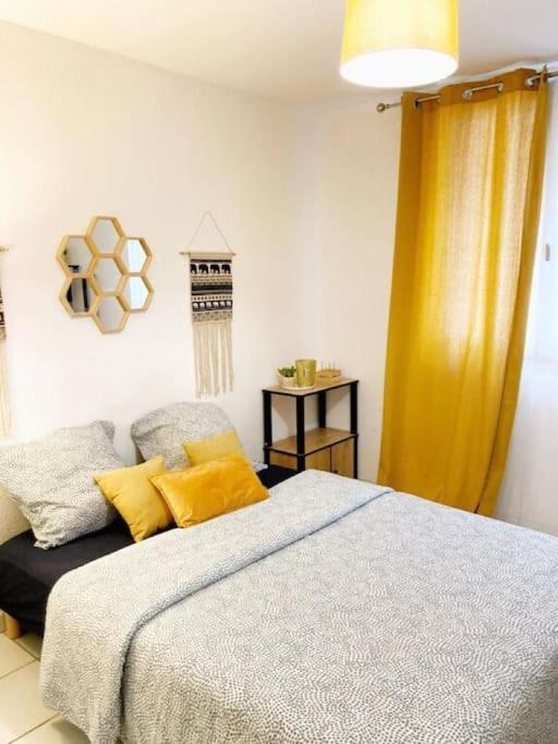 Studio A 5 Mn A Pied De La Gare Saint-Roch Montpellier Exterior photo